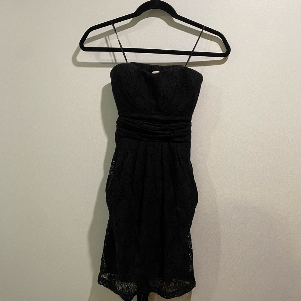 Black lace dress with pockets